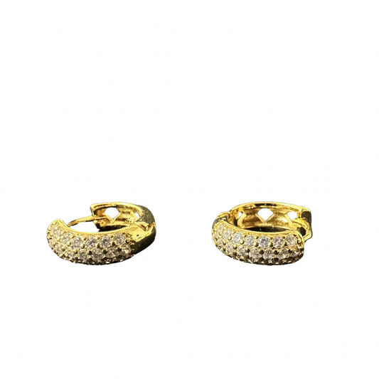 Argolinha Click Cravejada com três fileiras de zircônia cristal Premium